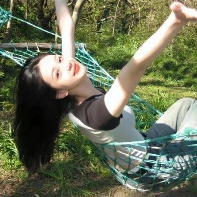 机关枪修女海报